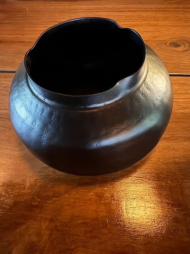 Centro de Mesa Bhima Negro Bajo 24,5 x 12