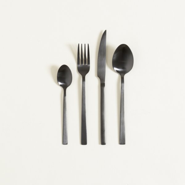 Set x 16 Cubiertos CHELSEA NEGRO