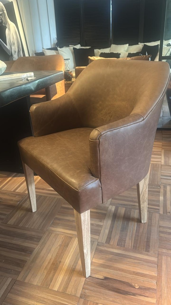 Silla Paris cuero