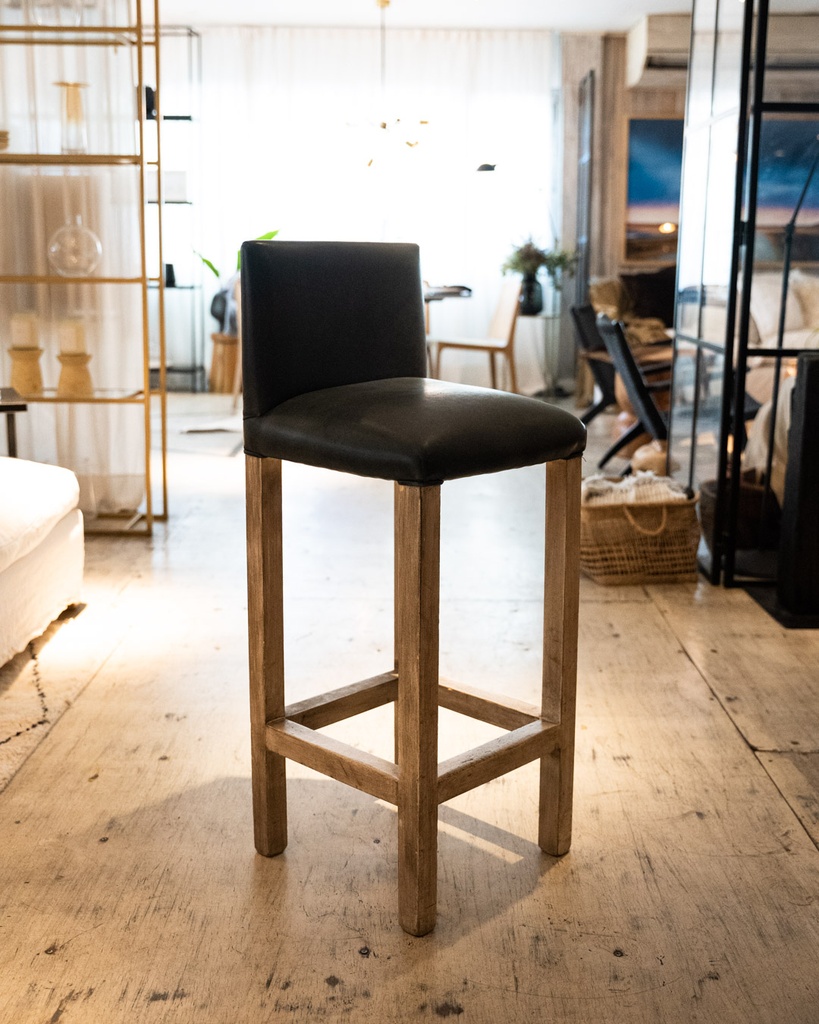 Banqueta Felix Cuero