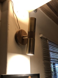 Aplique Bi