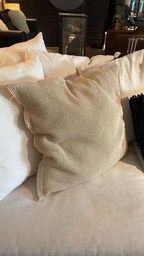 Almohadón Cuadrado Nido