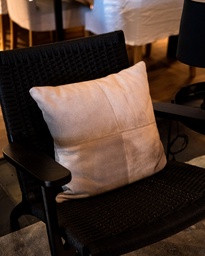 Almohadón Cuadrado Gamuza Cuadros